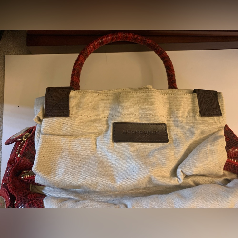 New Women’s Purse - Picture 8 of 15